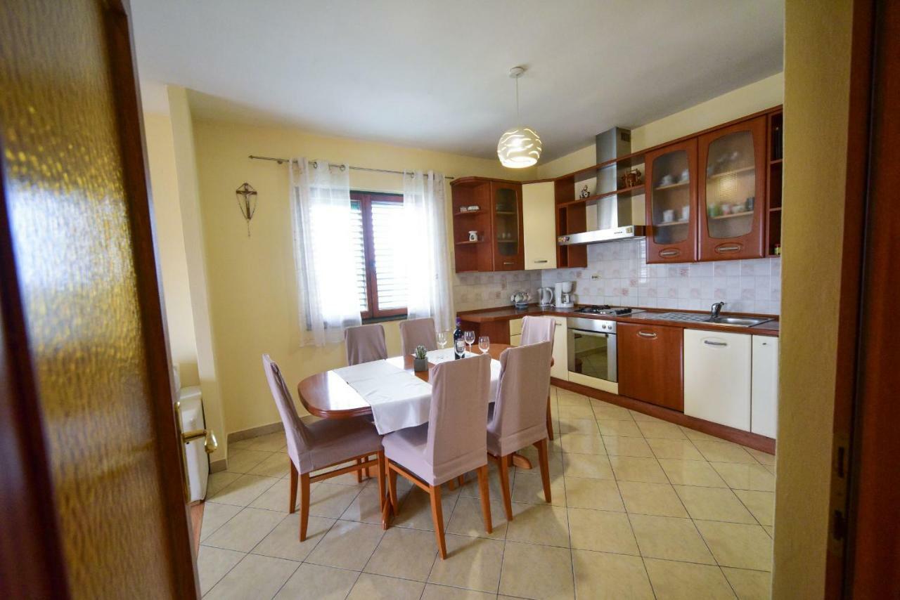 Apartment Marcella 2 Ljubač Εξωτερικό φωτογραφία